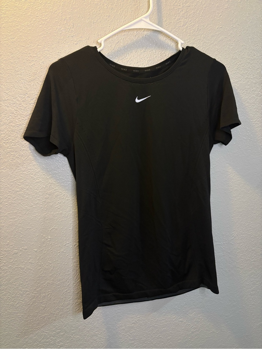 Nike Dri-Fit Slim Fit Womens Top